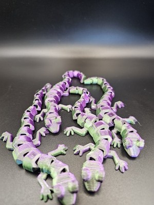 Multicolor Gecko Lizard Articulated Toy 3D Printed Flexi Fidget
