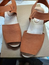 BRYR Super Cute Emma orange sandals. 37/38