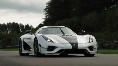 Koenigsegg Regera 18 A1-A4 Super Car Poster Garage Höhle Auto Hyper Sports High E