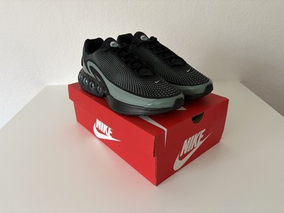 Nike Air Max DN Black/Clay Green US 11/UK 10/EU 45 NEU!