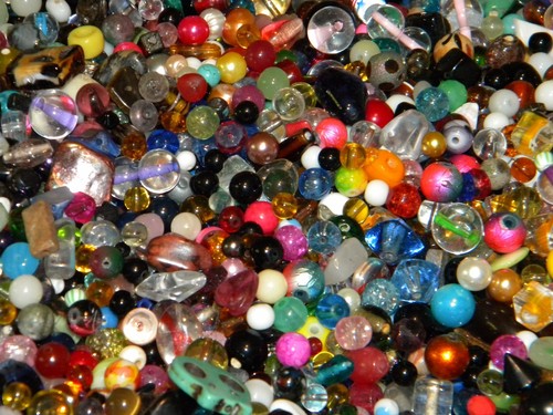 NEW One Pound 1 Lb "HOUSE Blend" Glass Bead Lot Random Colors & Sizes (1mlb) - Picture 9 of 12
