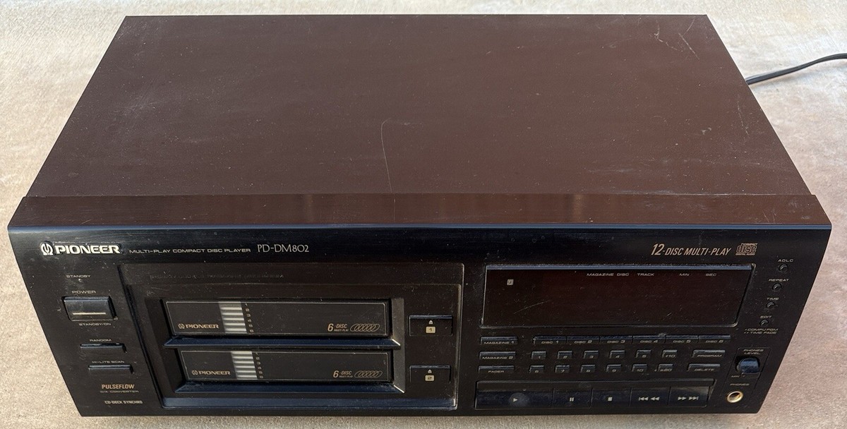 Pioneer PD-DM802 12 Disc CD Changer With 2 Cartridges Works - Read