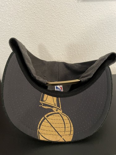2018 Official NBA Finals Snapback Hat Golden State Warriors New Era - Foto 3 di 4