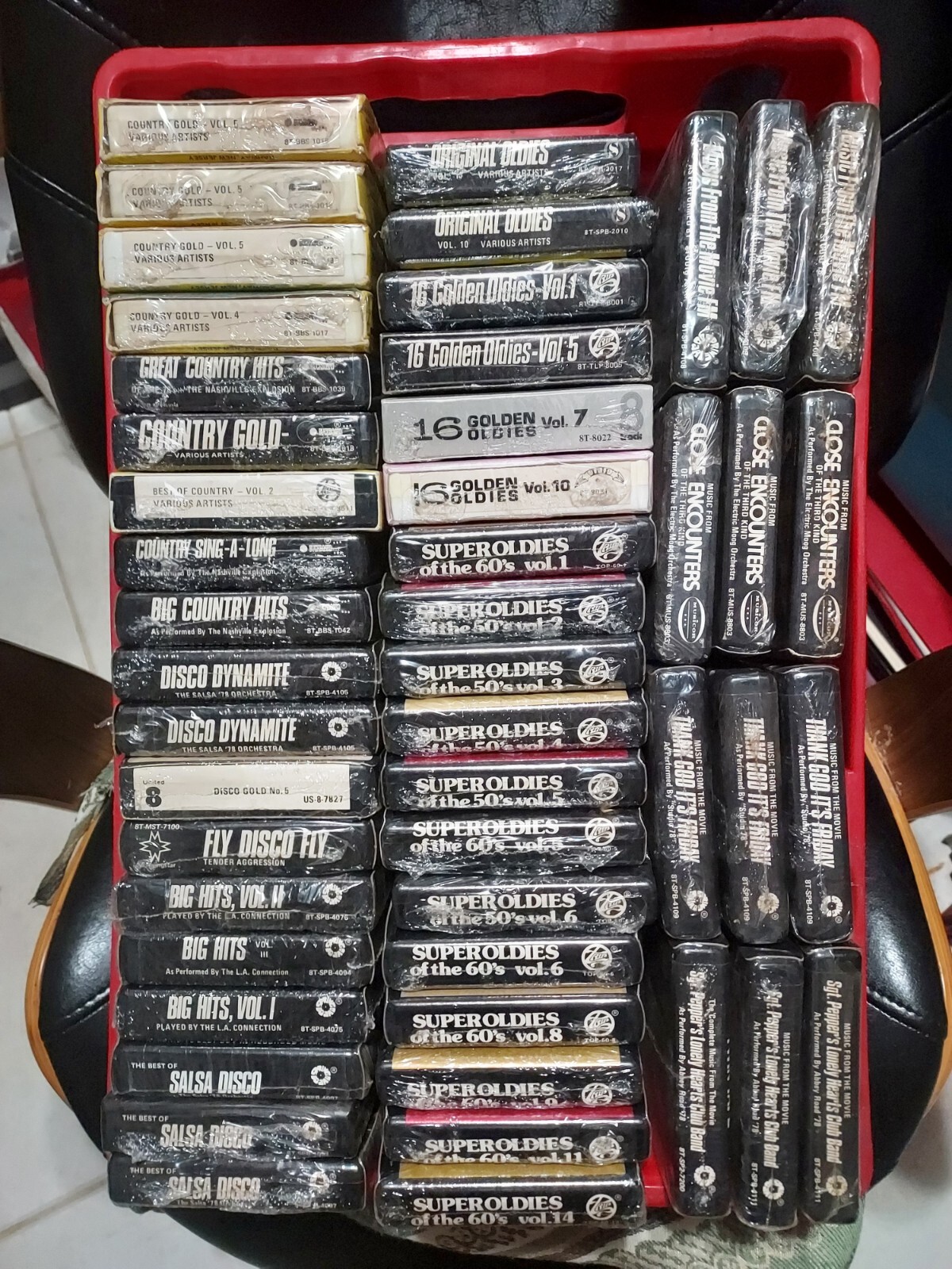 RARE 8 TRACK TAPES-$3 each of YOUR CHOICE-VARIOUS GENRE and ARTISTS-WE COMBINE-J