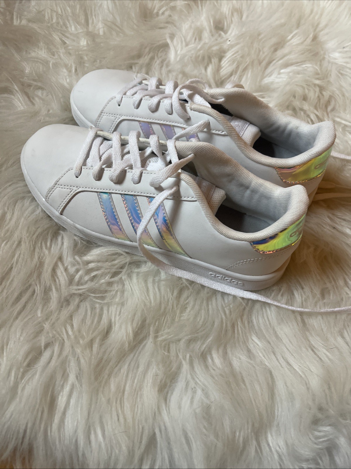 SAOLA Sneakers Adidas 4.5 bianche iridescenti giovanili
