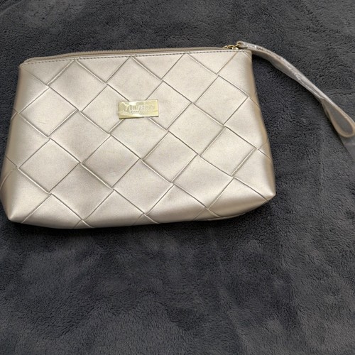 Shiseido Cosmetic Bag Womens OS Champagne Gold New Woven Quilted Wristlet Clutch