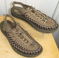 KEEN Men's UNEEK Sandals Brown/Taupe/Earth Size 11.5 Outdoor Bungee