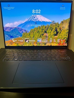 Dell Inspiron 16 7620 2-in-1 4K OLED Touch i7-1260P 16GB 512GB SSD MX550