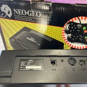 SNK NEOGEO CD Console System CD-T01 Black Controllers Cables Boxed Japan