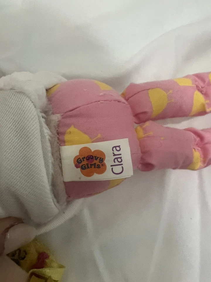 Groovy Girls Clara Plush Doll - Easter Bunny Outfit with Rabbit Ears 2005 - Image 3 of 4