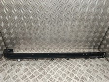 Dispatch Expert Vivaro 1.5 17-On Sliding Door Runner Guide Mount Middle Right