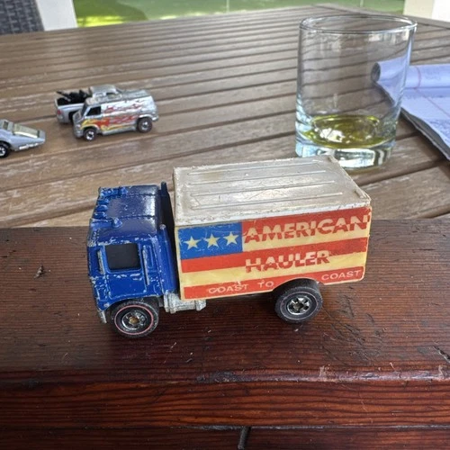 Hot Wheels American Hauler - Blue Delivery Panel Truck - Vintage Redline