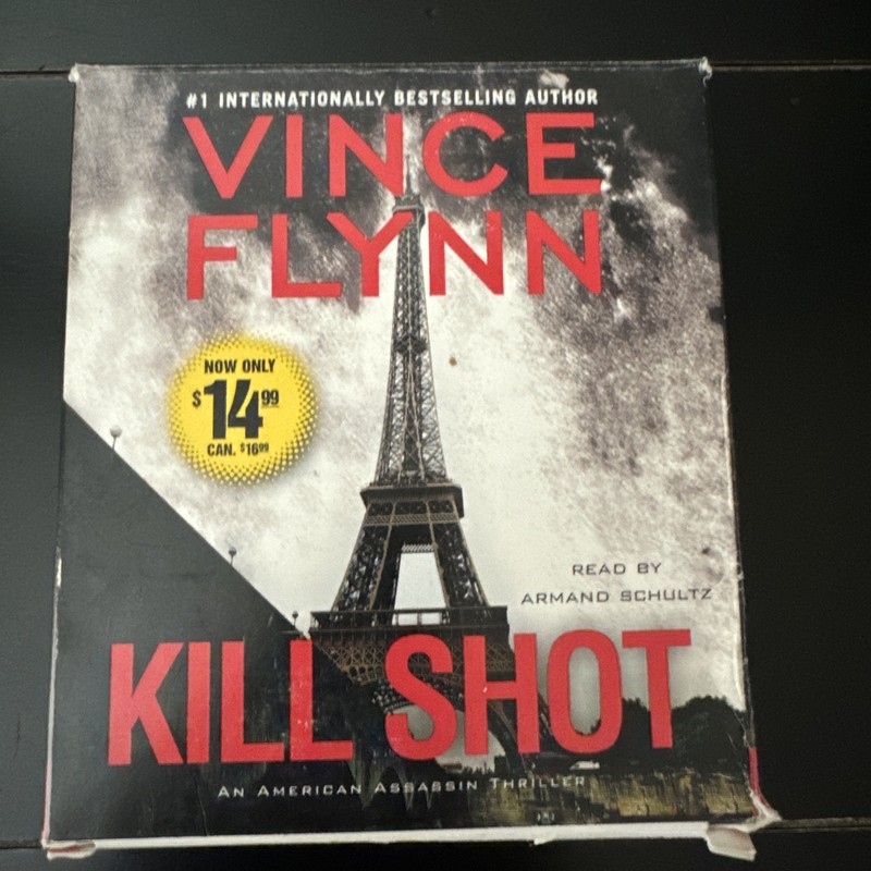 Kill Shot : An American Assassin Thriller by Vince Flynn (2013, Compact Disc)