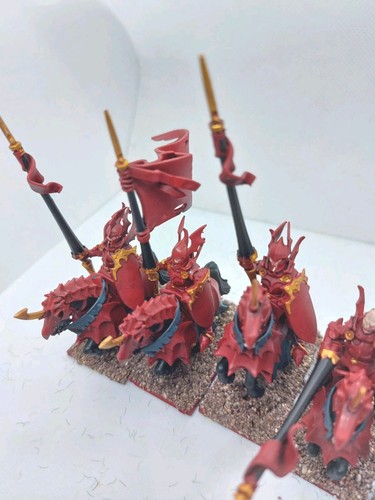 5 miniaturas pintadas de 28 mm Vampire Blood Knights AOS, Highland del viejo mundo - Imagen 3 de 15
