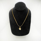 Collar de cadena de espiga vintage dorado con colgante de cuarzo de cristal crudo
