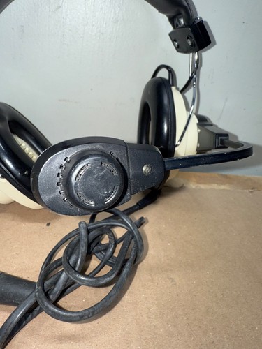 CLEAR-COM DOUBLE HEADSET #3 - Picture 8 of 10