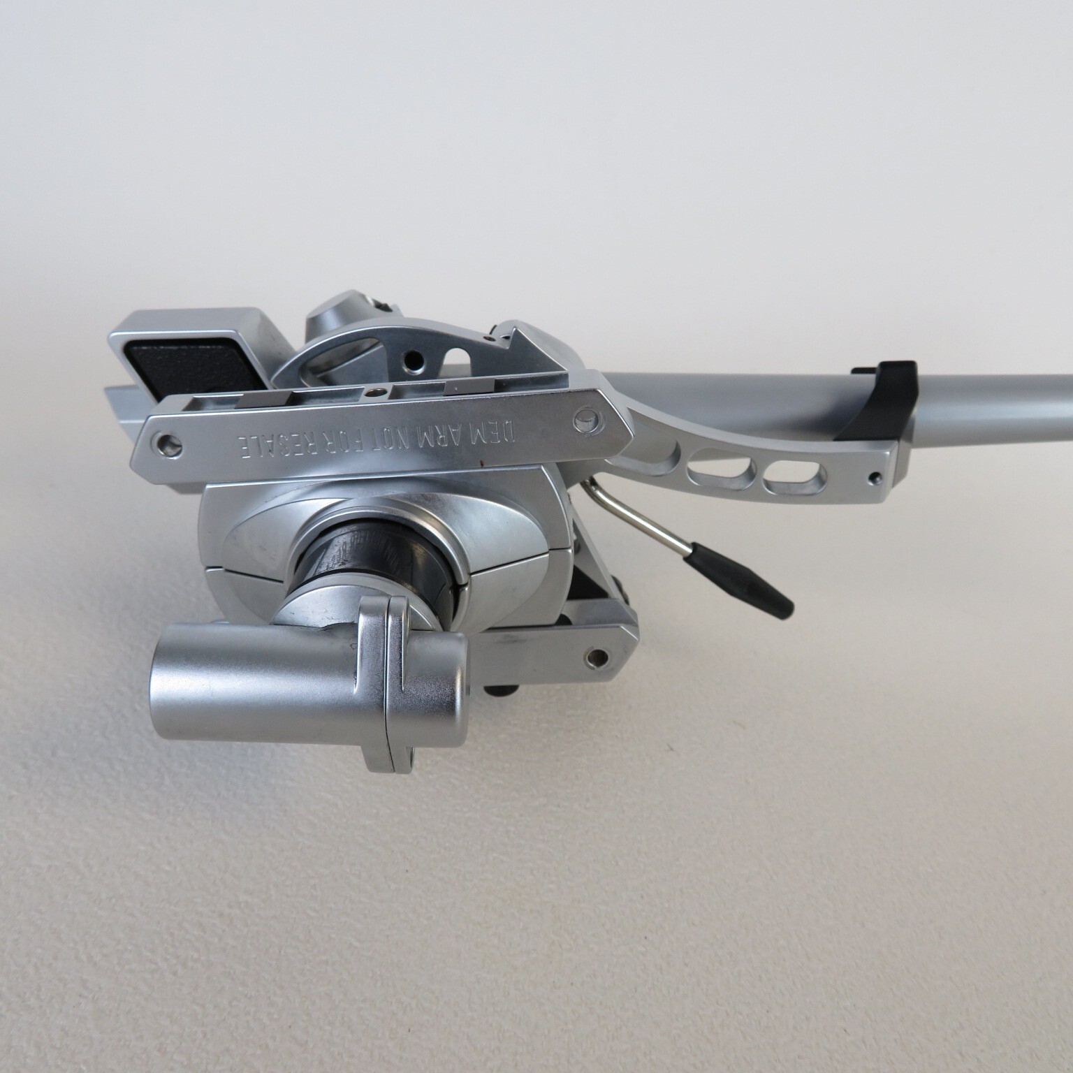 SME IV tonearm in silver with SME Silver Litz cartridge leads + extras