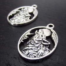 Howling Wolf Charms 28mm Wholesale Silver Plated Pendants C8147 - 5, 10 Or 20PCs