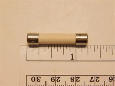 5 MS Littelfuse F03B250V1-1/2A 1.5A 250V Slo-Blo 1 1/4"x 1/4" Ceramic Body Fuses