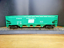 Atlas HO Scale 41' Penn Central PC 258601 Quad Hopper