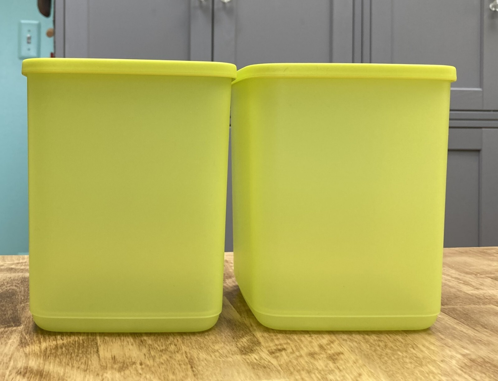 Tupperware Basic Brights Square 1.8L/7.61 cups containers-Set of 2-NEW ...