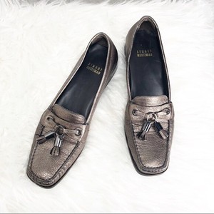stuart weitzman moccasins