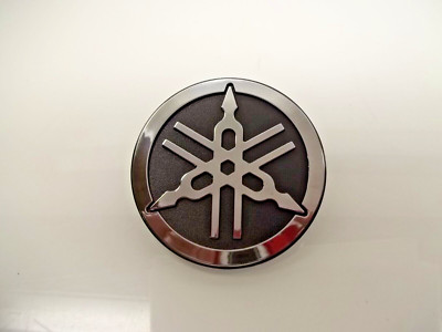 G29 YAMAHA DRIVE2 GOLF CART COWL EMBLEM W/Hardware