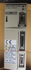 New Omron R88D-UA04V AC Servo Driver In Box Expedited Ship 1PCS 