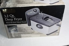 Signature Classics 3,2 Quart Fritteuse gebürstetes Metall-Finish einmal benutzt Party getestet