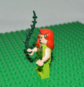 LEGO DC Universe Super Hero Batman Poison Ivy Minifigure 6860 10937 76035 SH0010