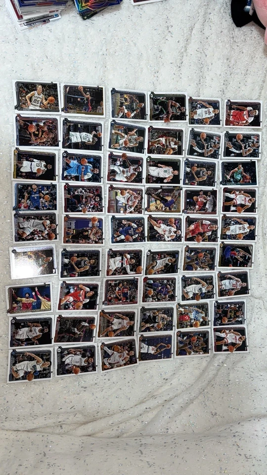 ENORME LOTE DE TARJETAS DEPORTIVAS DE BALONCESTO 450+ Panini Topps Prizm Select Hologramas numerados RC Foto 2 de 4