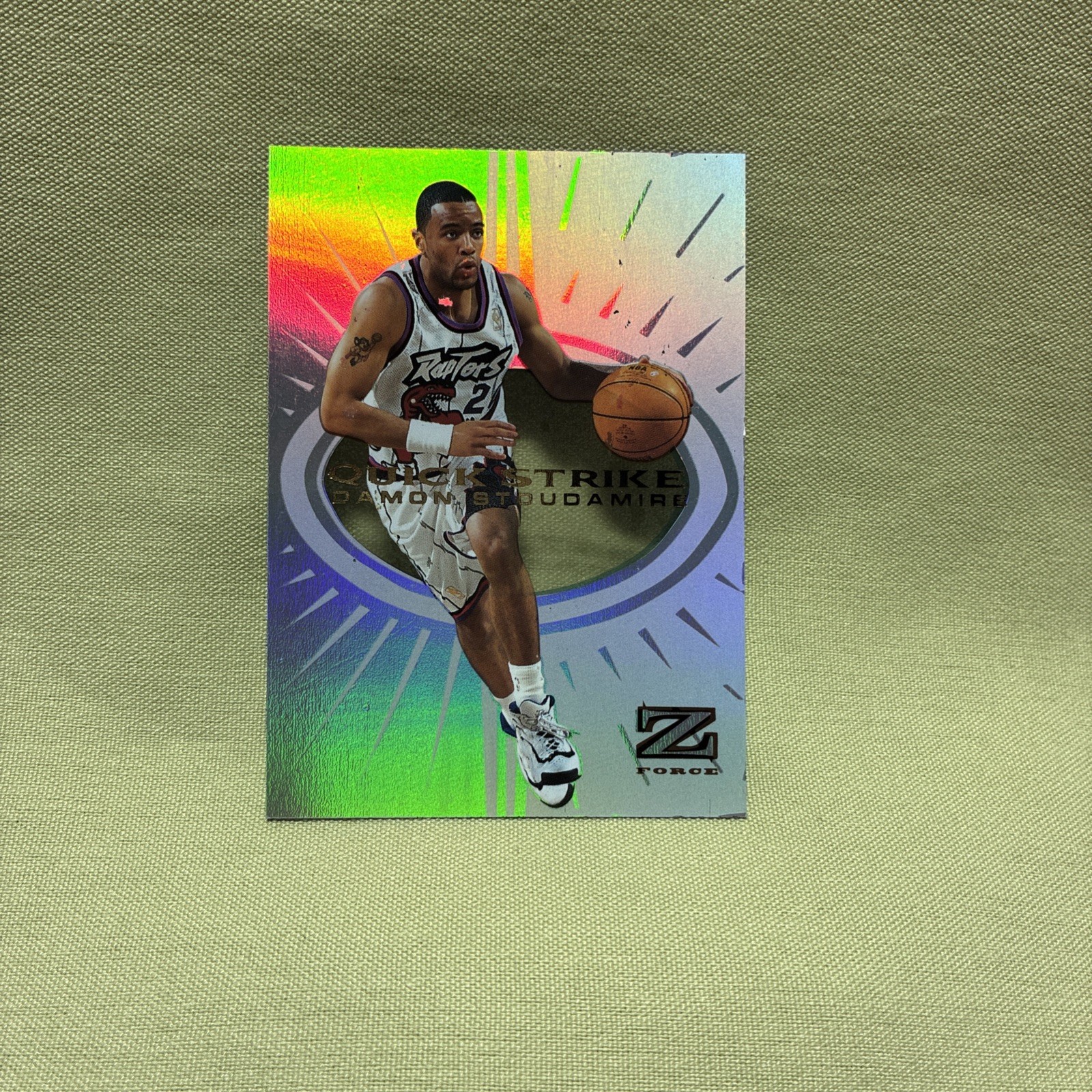 1997-98 Skybox Z-Force Quick Strike Damon Stoudamire #9QS Raptors 🔥
