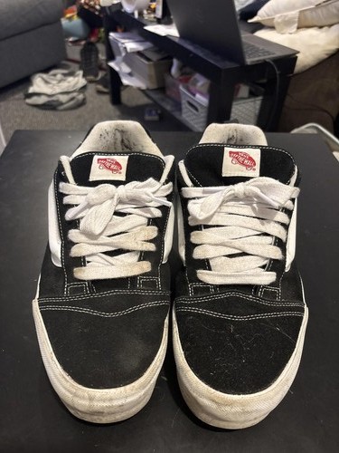 Vans Knu Skool Black & White Sneakers