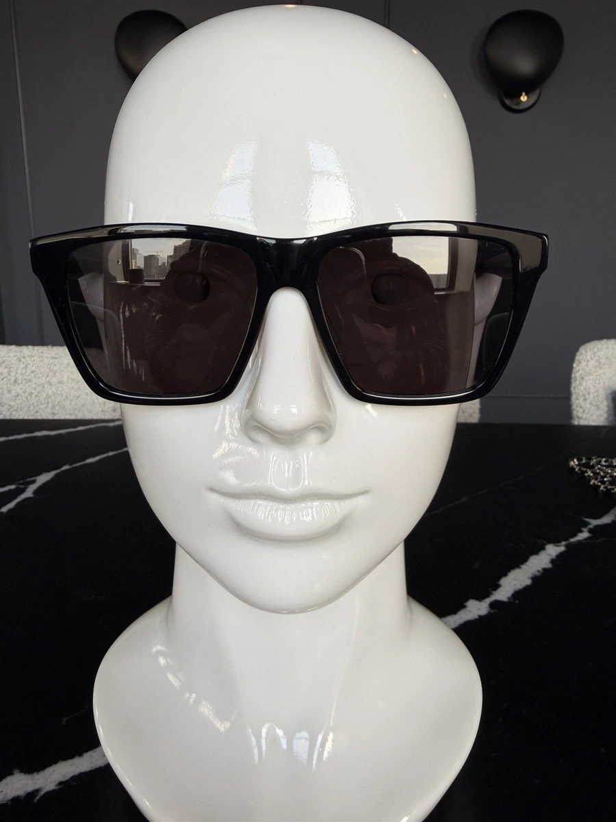 Alexander McQueen Sunglasses for Women for sale | eBay display picture 1
