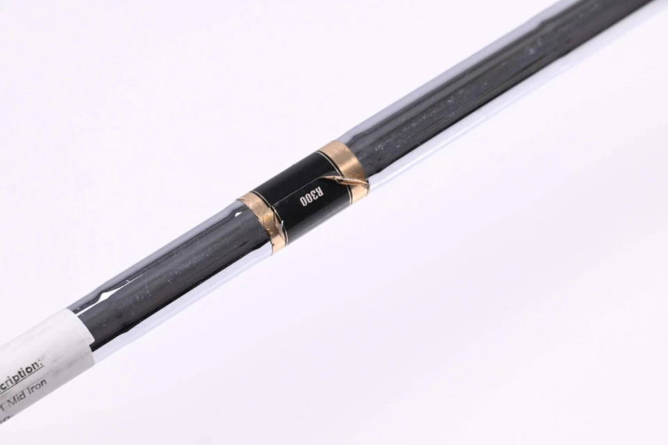 Titleist 712 AP1 #7 Iron / Regular Flex Dynalite Gold XP R300 Shaft - Image 4 of 4