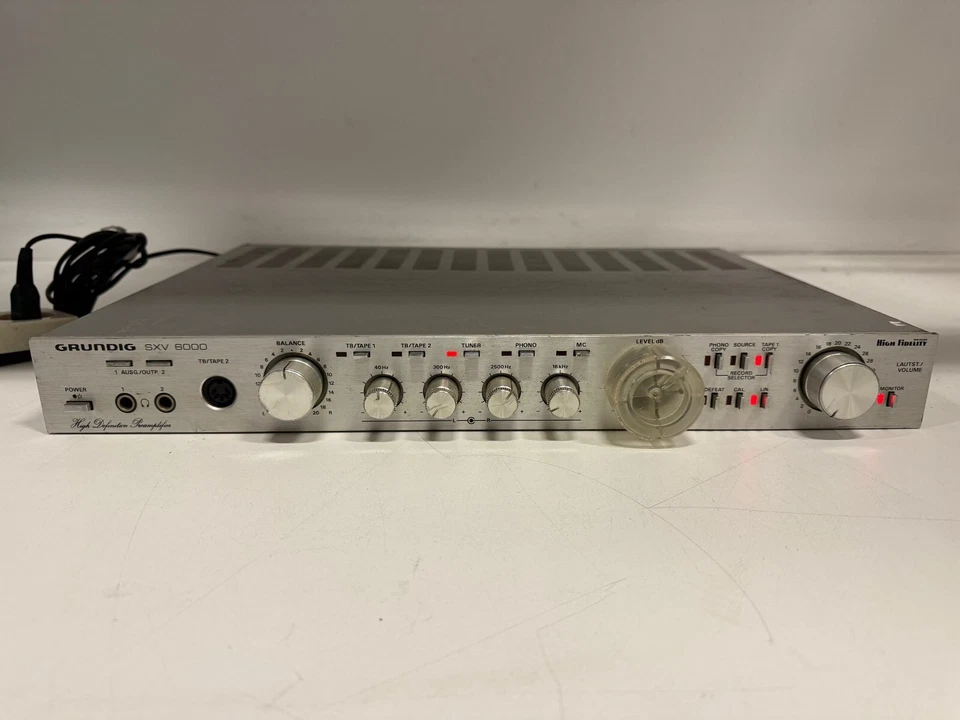 Grundig SXV 6000 High Definition Pre Amplifier - Sold As Is - Image 2 of 4