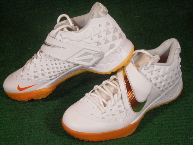 nike mike trout shoes