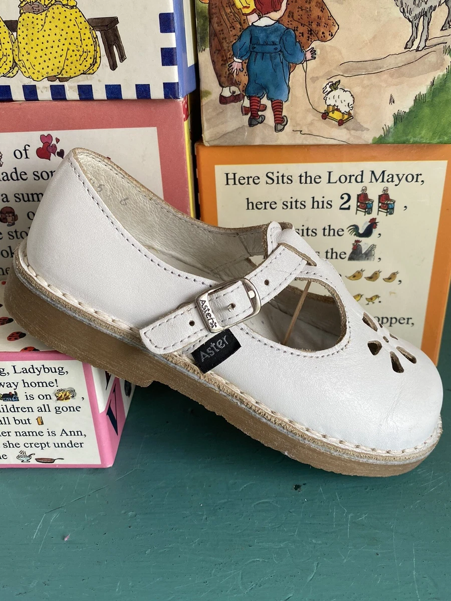 ASTER Kids Dingo White Mary Jane Shoes So 7 EUC Free Ship Offer eBay