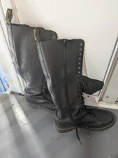 Dr Martens 1860 Knee High Boots 20 Hole Black Zip Lace Womens Size US 9L