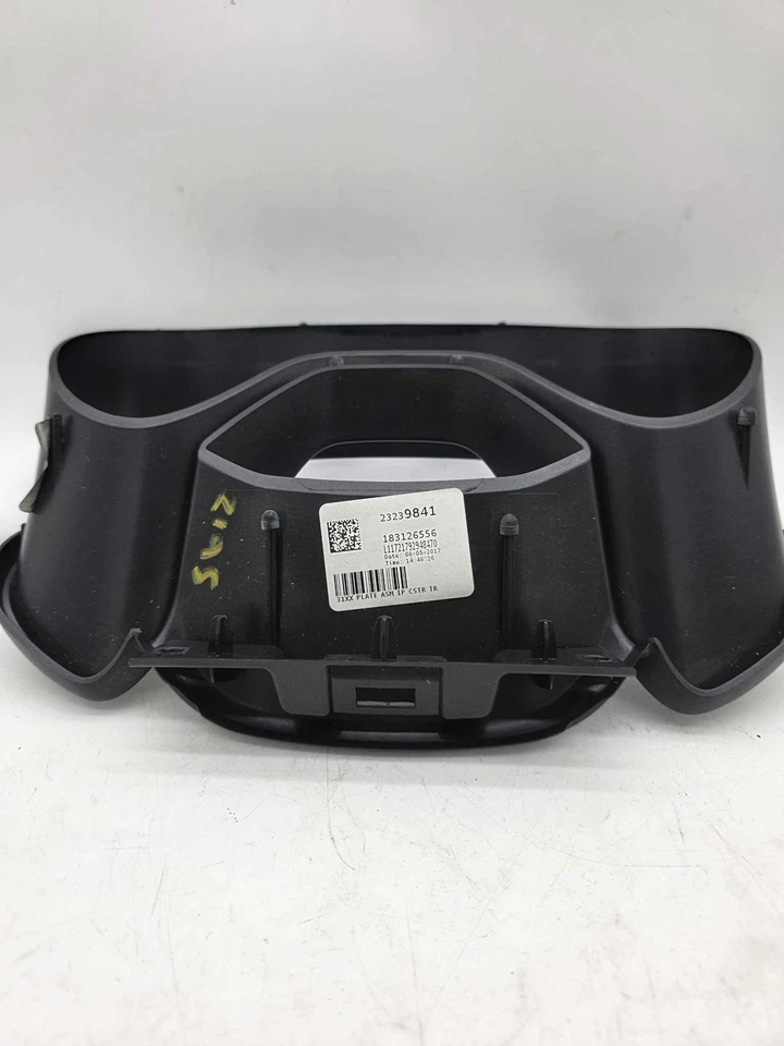 Chevrolet Colorado 2015-2022 panel de tablero bisel central cubierta de moldura OEM 23474430 Foto 2 de 3