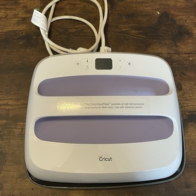 Cricut EasyPress 2 Lavender SOLD AS IS FOR PARTS OR REPAIR