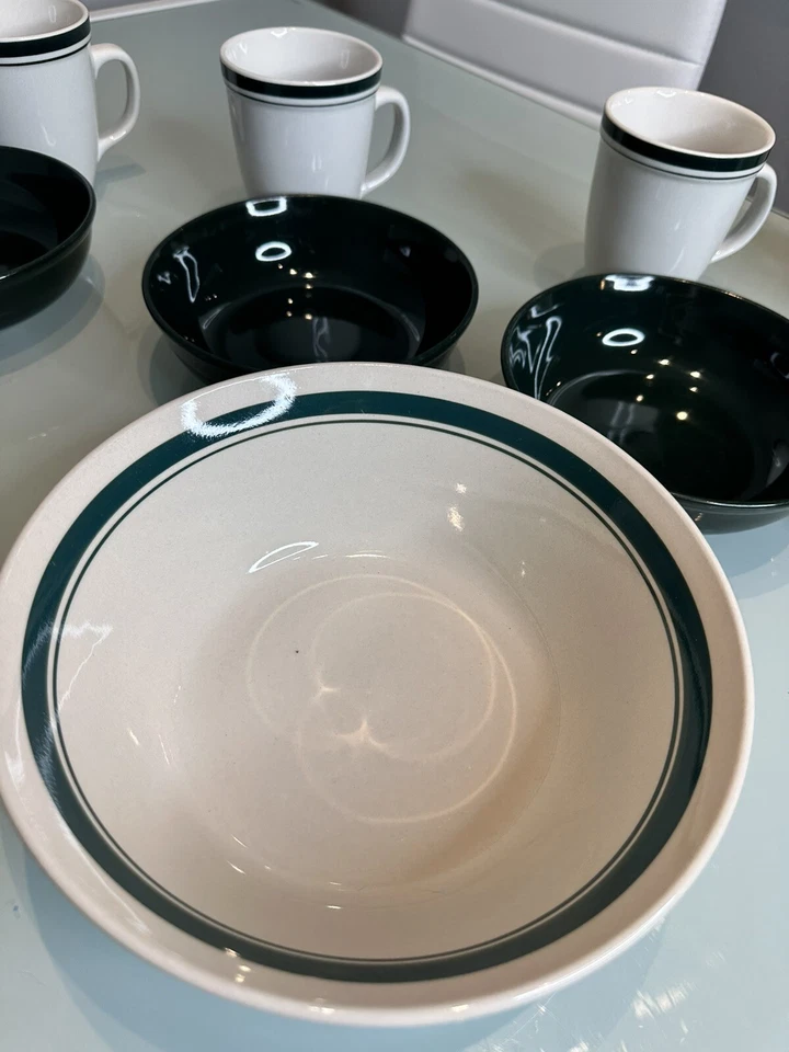 Vintage dinnerware set of 8 plates white/green plates/bowls/mugs - Изображение 2 из 4