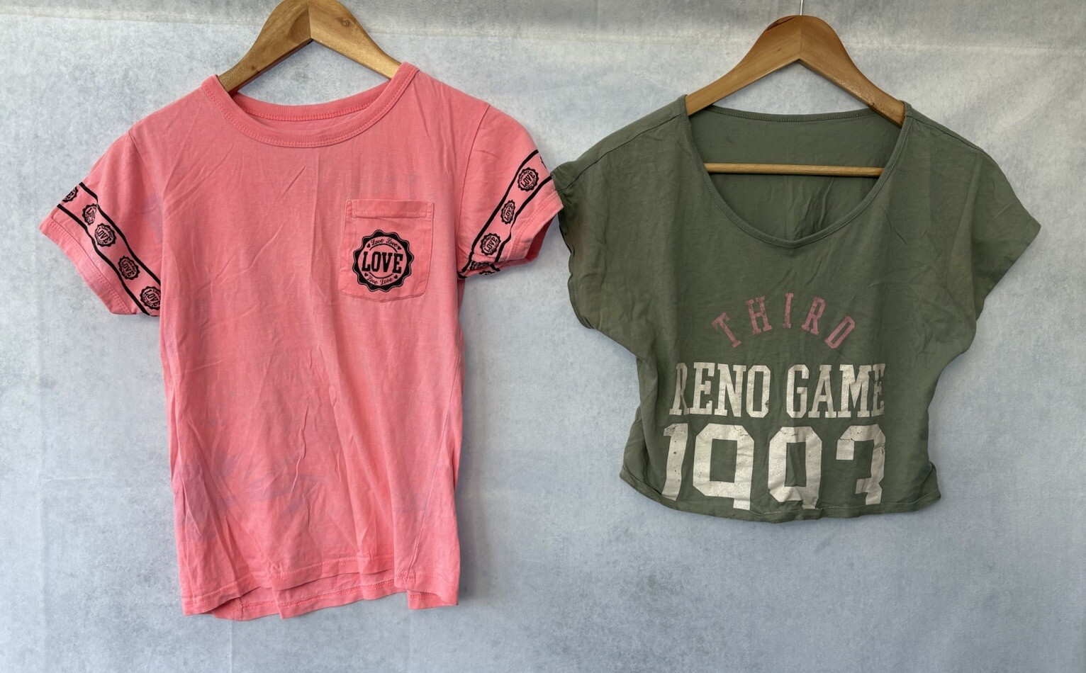 Stylish Pink & Green Cropped Tee Short Sleeve for Women