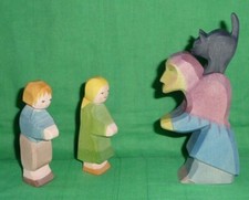 Ostheimer Märchen Figur, Holzfigur, Mensch, Hänsel, Gretel und Hexe mit Katze
