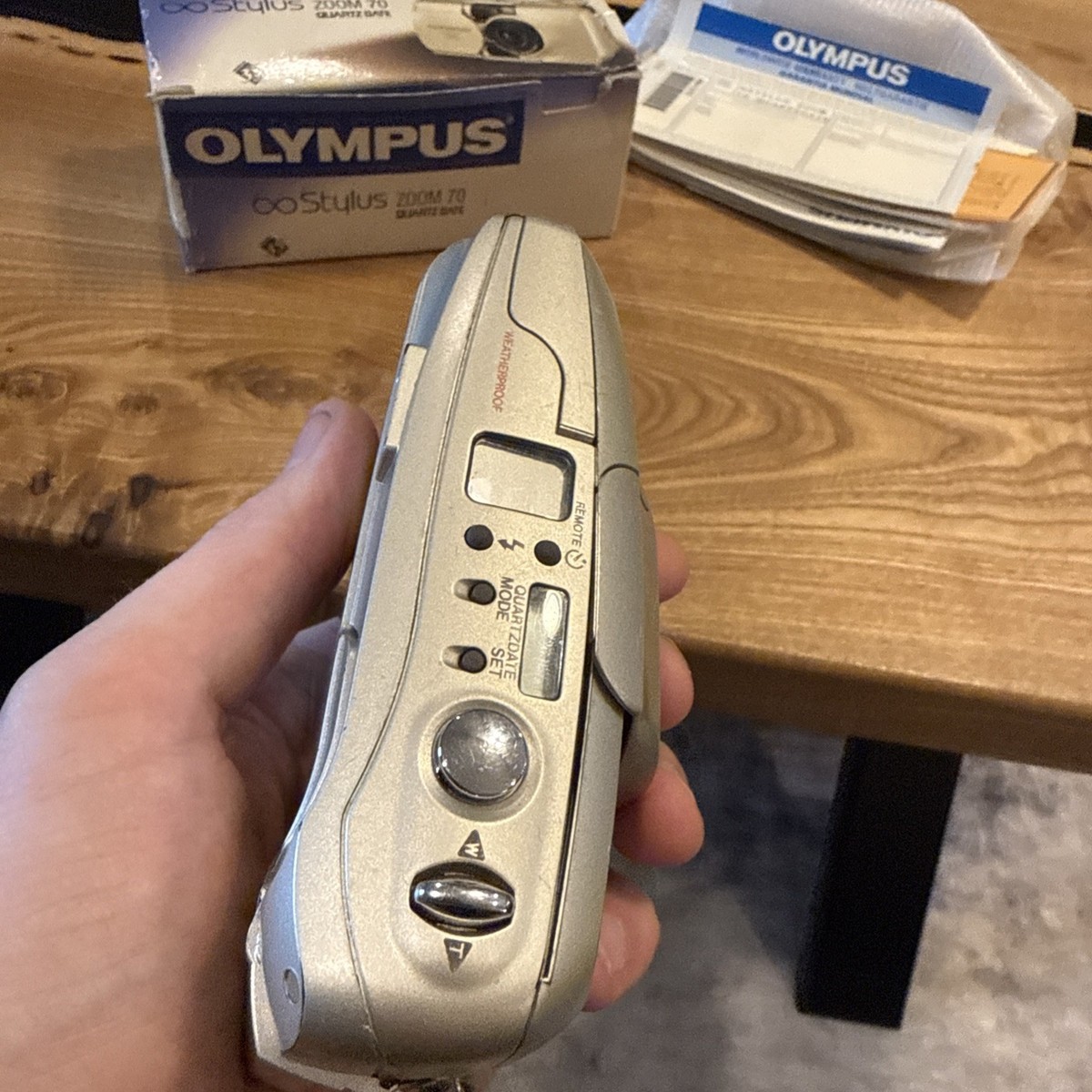 Olympus Infinity Stylus Zoom 140 Quartz Date 35mm Film Camera Zoom