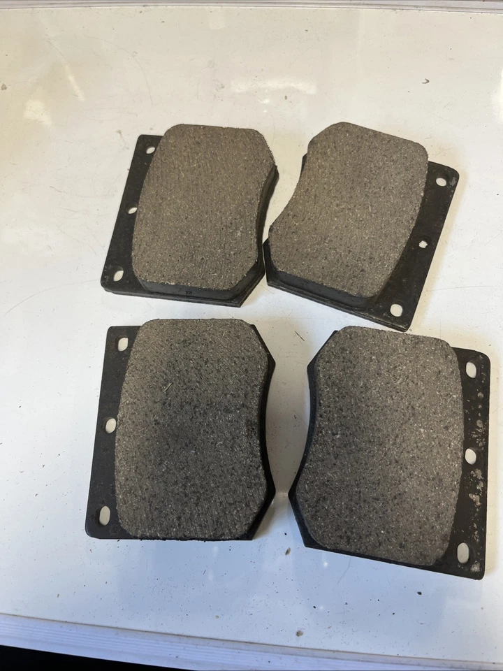 Formula 2000 Integrally Molded Carbon Fiber Ceramic Brake Pads D330 Vintage NOS - Image 3 of 4