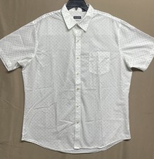 Van Heusen Men's Classic Fit Button-Up Shirt Size XL 17-17.5 Short Sleeve Casual