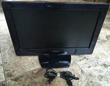 Toshiba 19" LCD Television/DVD Combo Model 19LV61K 19" 720p HD LCD TV & Remote