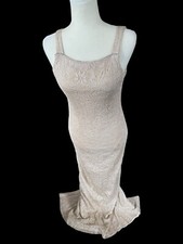 Onyx Nite By Wendye Chaitin Crocheted Mermaid Evening Gown Nude Size 8