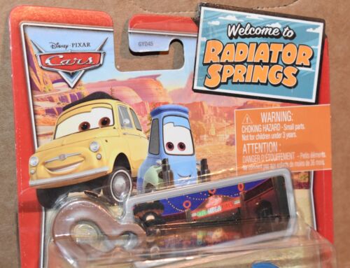 Disney Pixar Cars Welcome to Radiator Springs LUIGI & GUIDO mit Schlüsselanhänger NEU - Bild 5 von 6